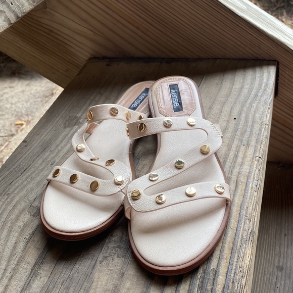 Woman Kenzie sandals beige with golden dots on them - Picture 2 of 8